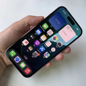 iPhone 15